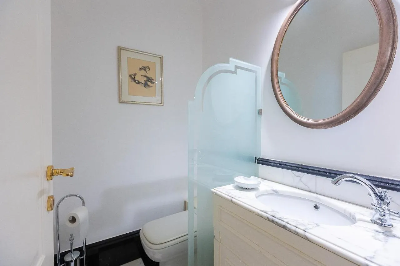 Piemonte Deluxe By Rental In Rome Apartment