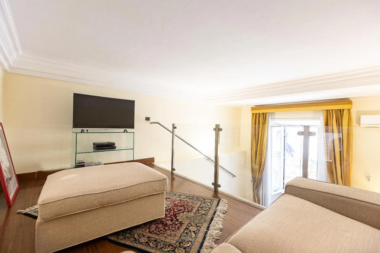 Piemonte Deluxe By Rental In Rome Italy